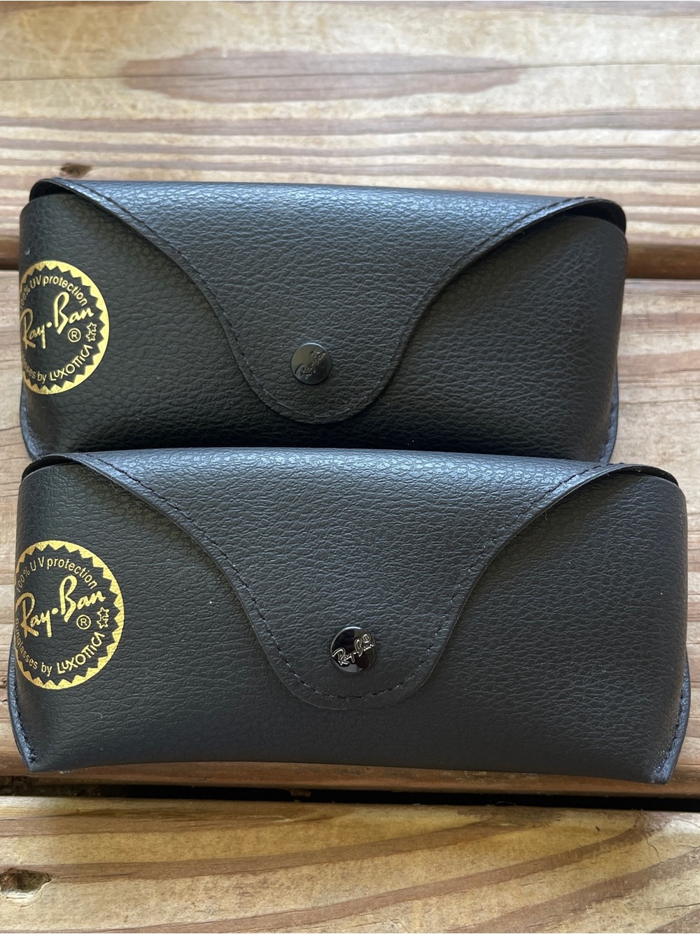 Authentic Ray-Ban Black Hard Sunglasses Case Snap Clamshell Eyeglass Case